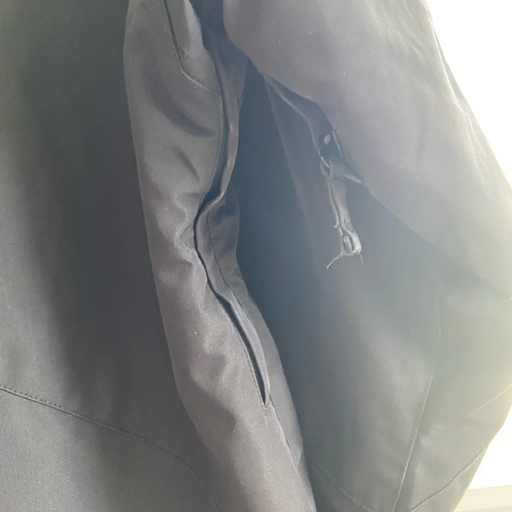 MENS • PICTURE SKI JACKET • MEDIUM • BLACK - Picture 14 of 15